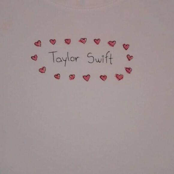 Taylor Swift Cropped Tee, Size Small  Women's or Junior's  PTP 16" Length 15" Ti - Picture 1 of 5